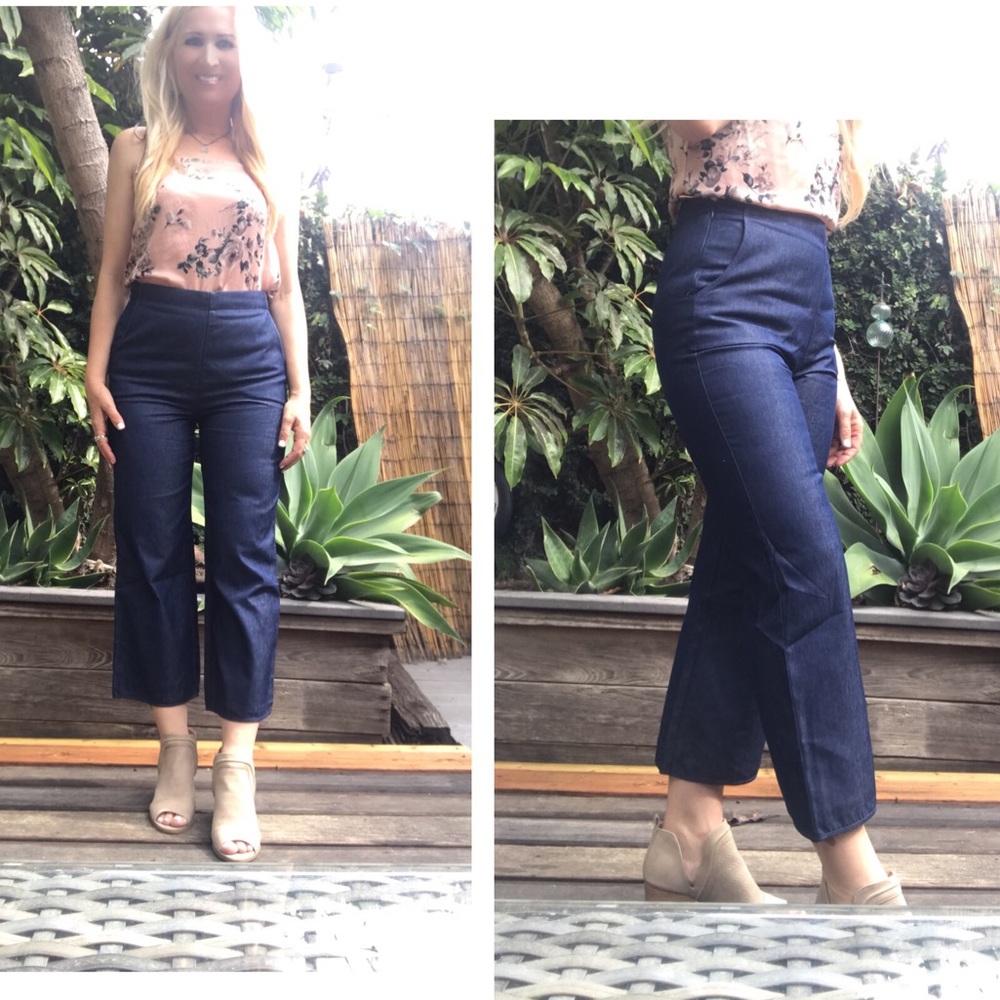 🤩Beautiful Wide Leg Navy Denim Pants🌟